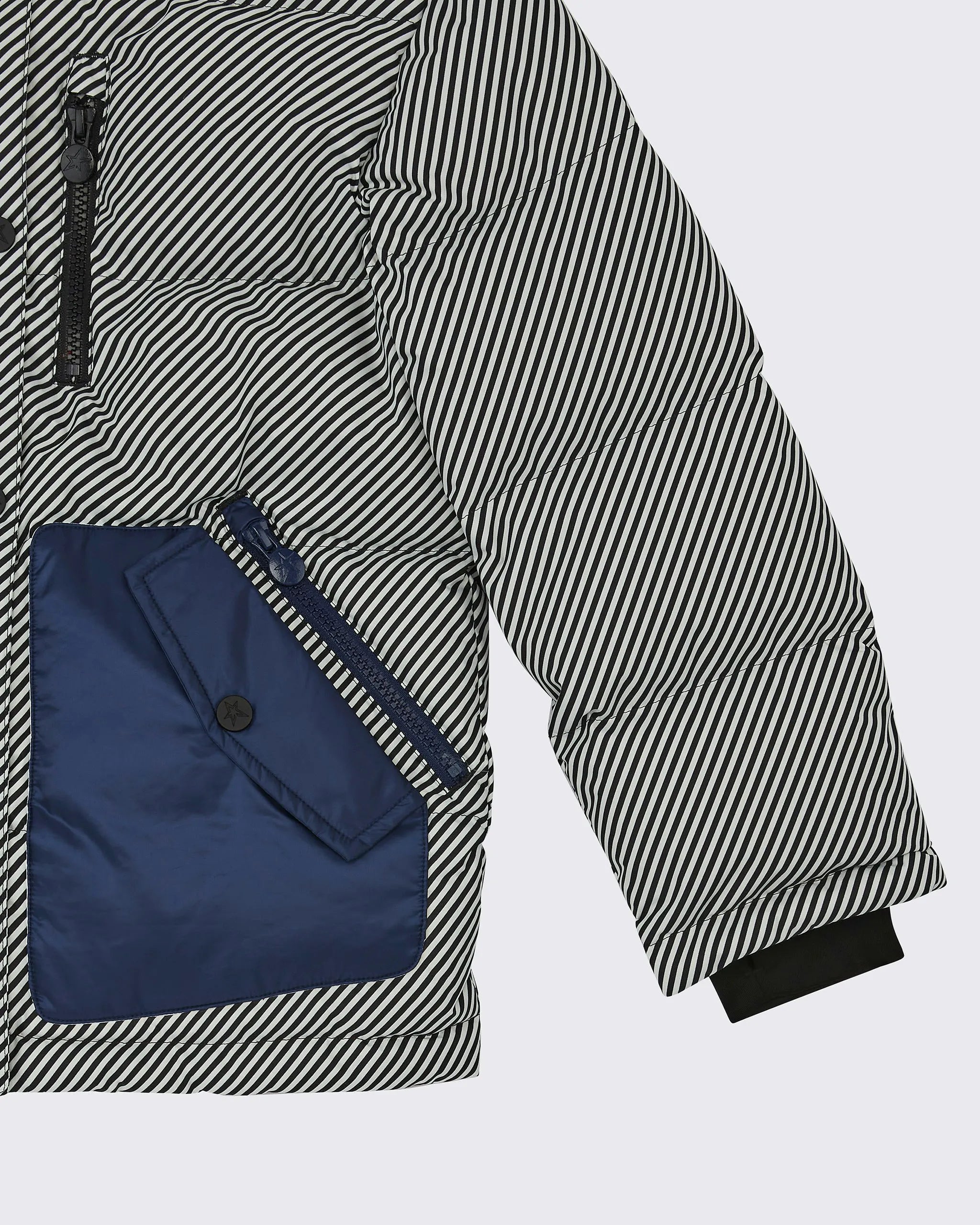Pin Stripe - Black,Snow White
