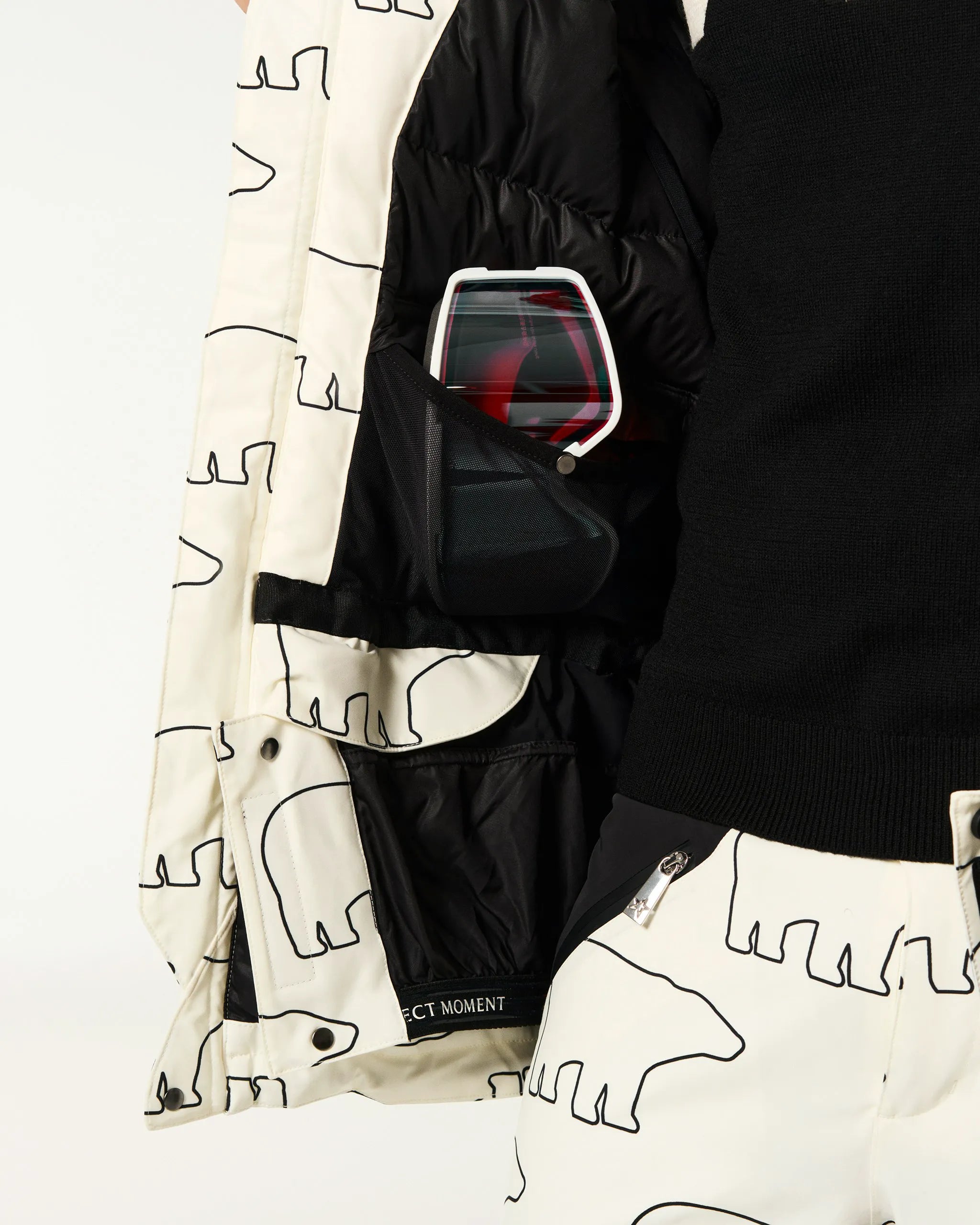 White & Black - Bear Print