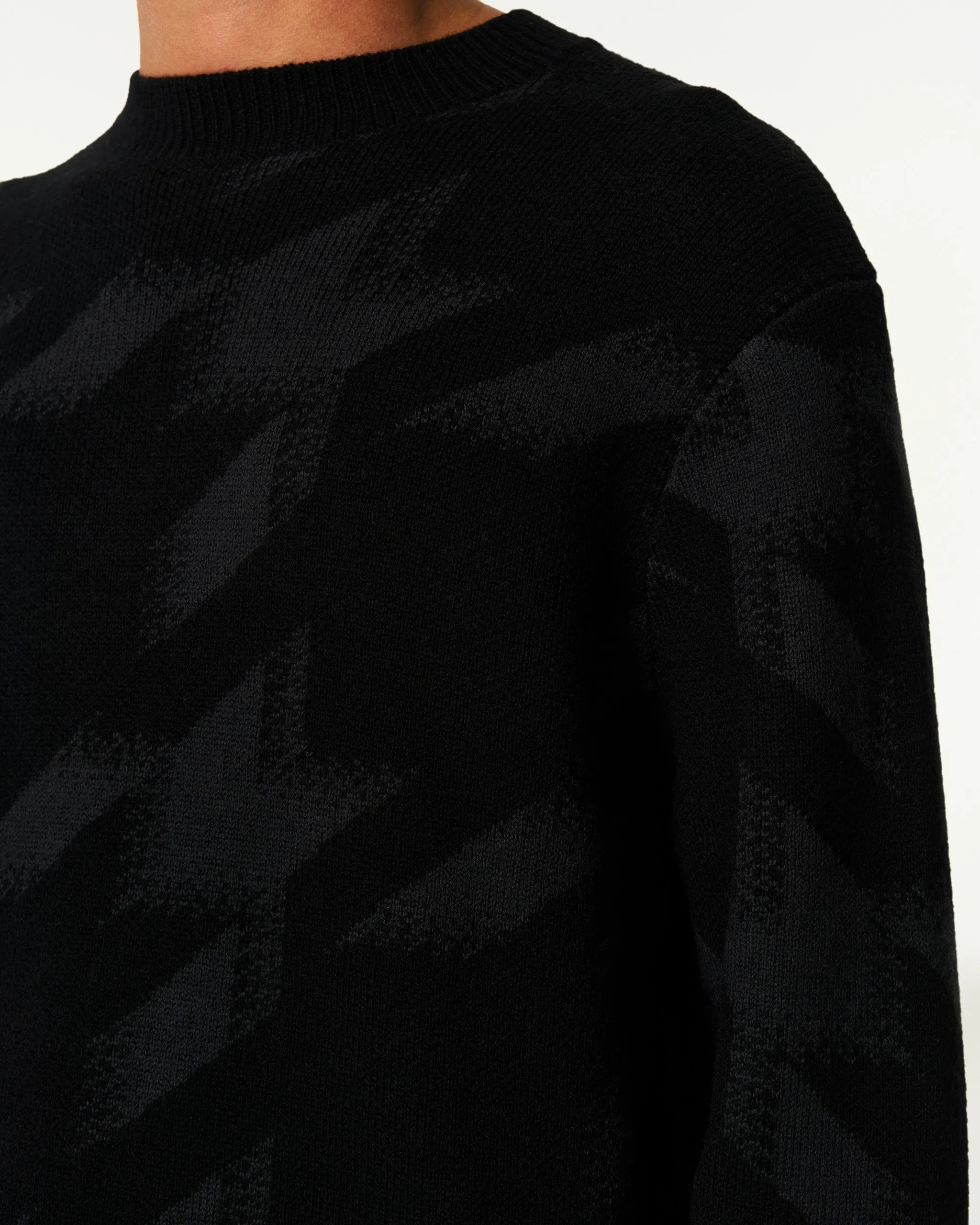 Black Houndstooth
