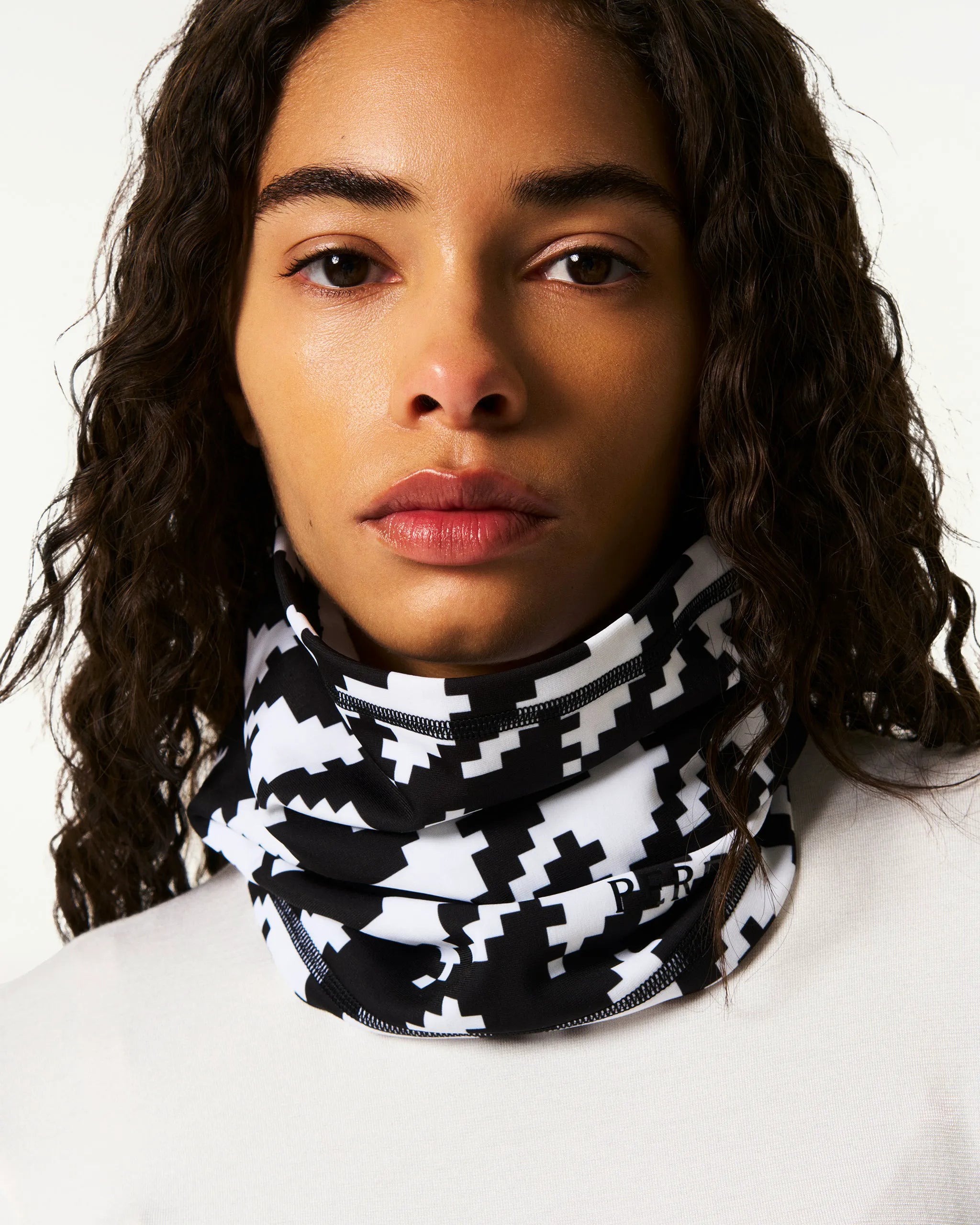 Black & White - Houndstooth Print