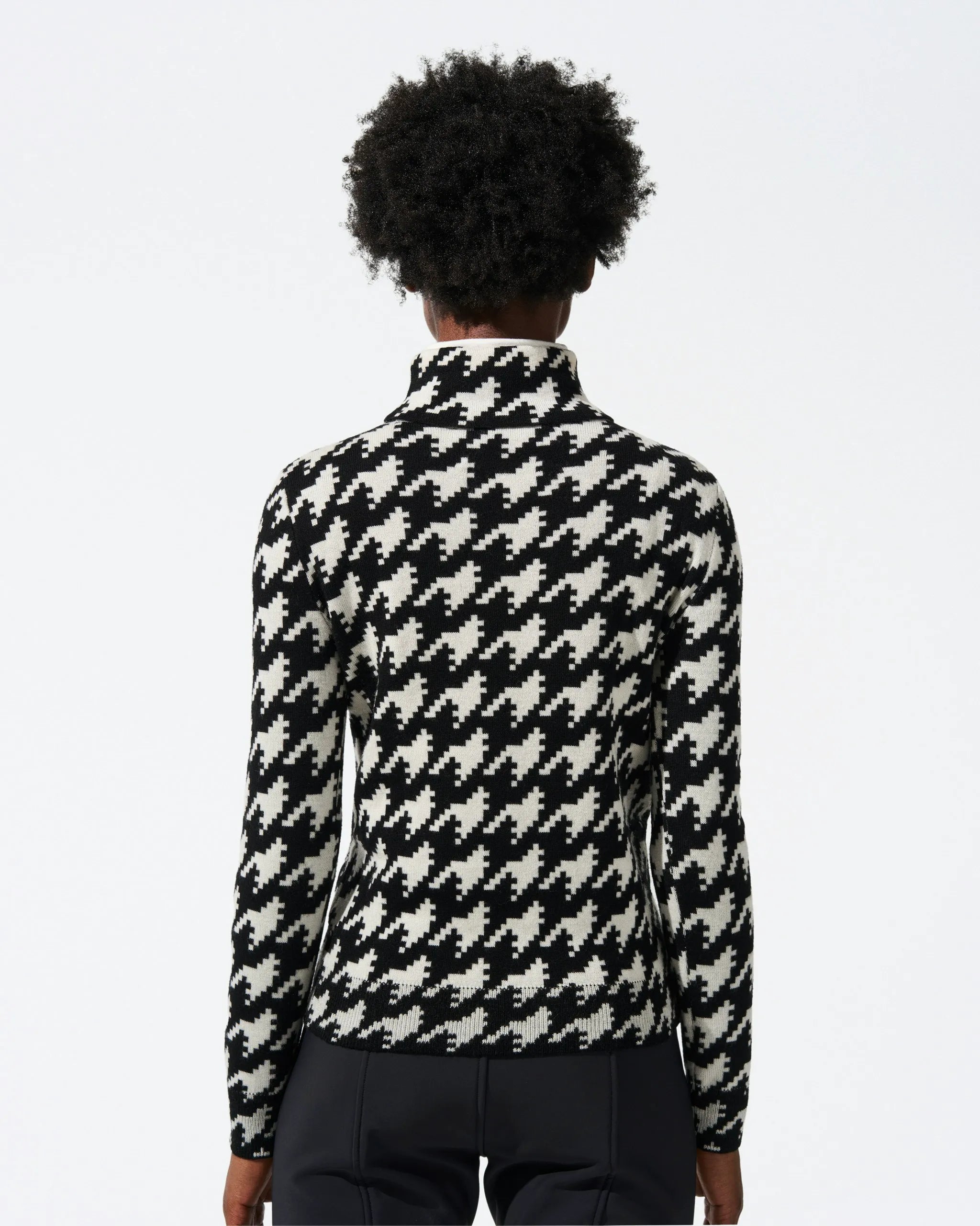 Black & White - Houndstooth Print