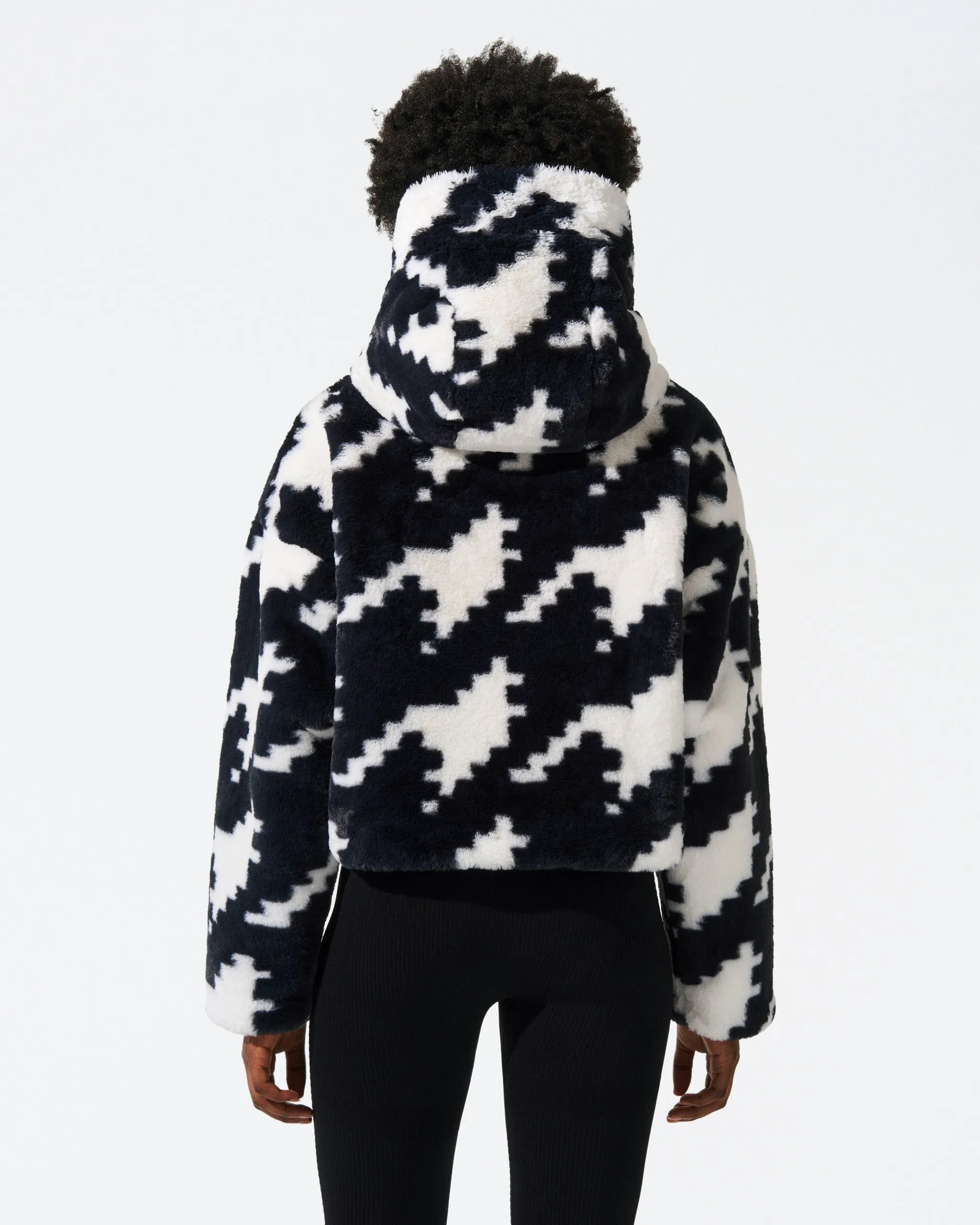 Black & White - Houndstooth Print