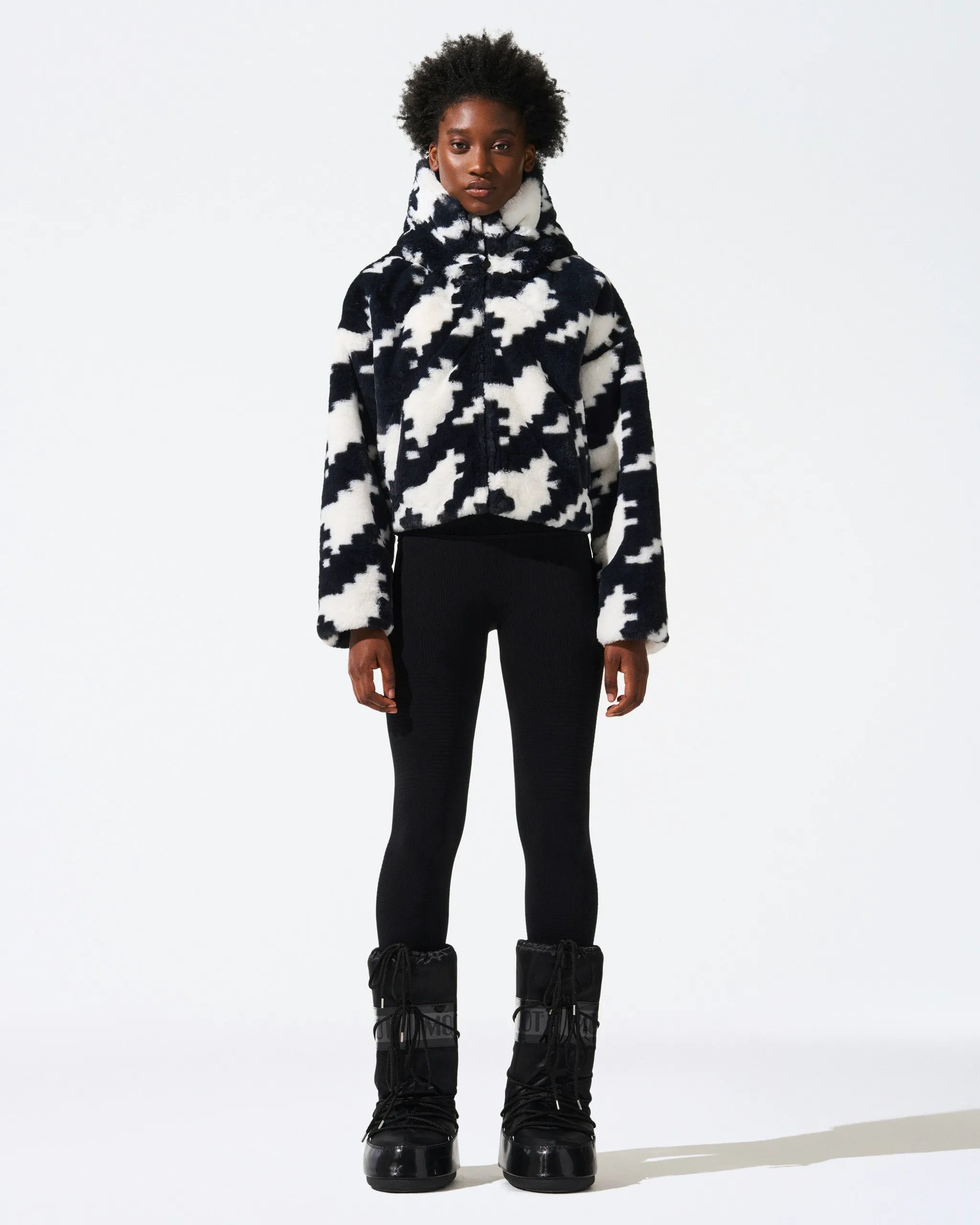 Black & White - Houndstooth Print