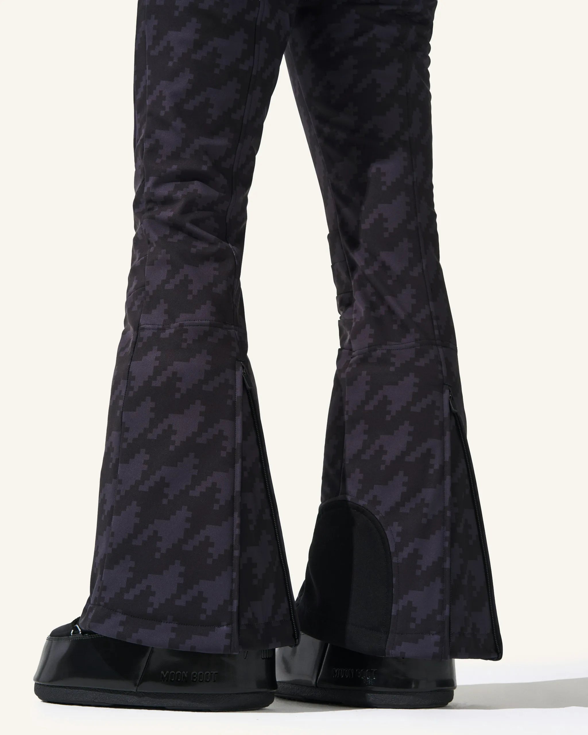 Black Houndstooth