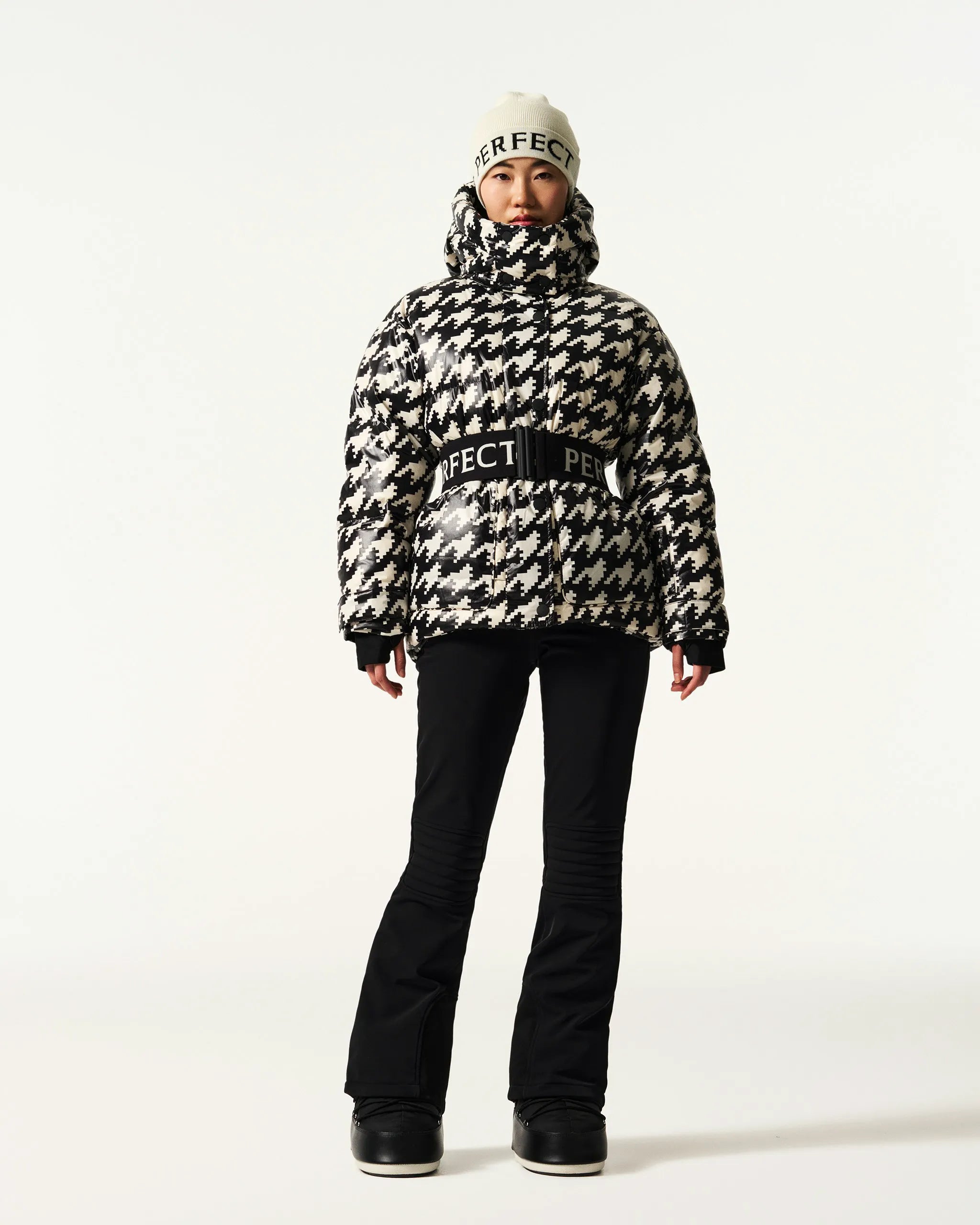 Black & White - Houndstooth Print