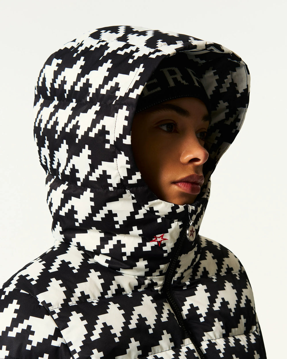 Black & White - Houndstooth Print