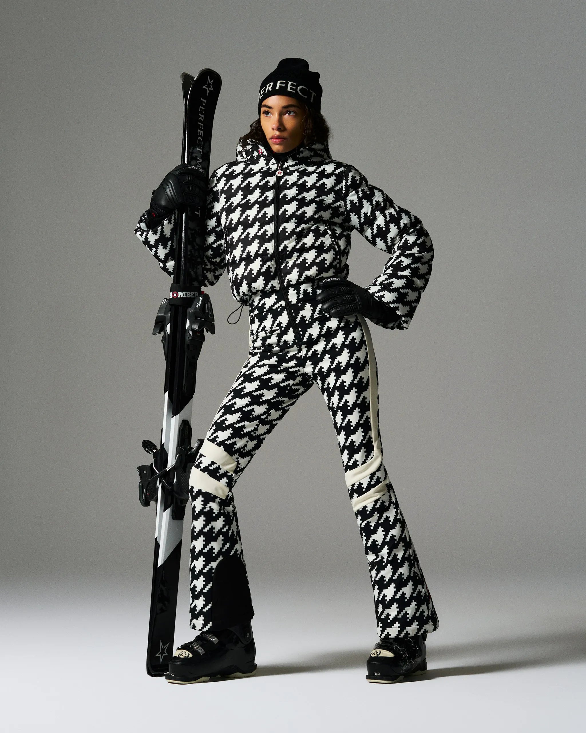 Black & White - Houndstooth Print