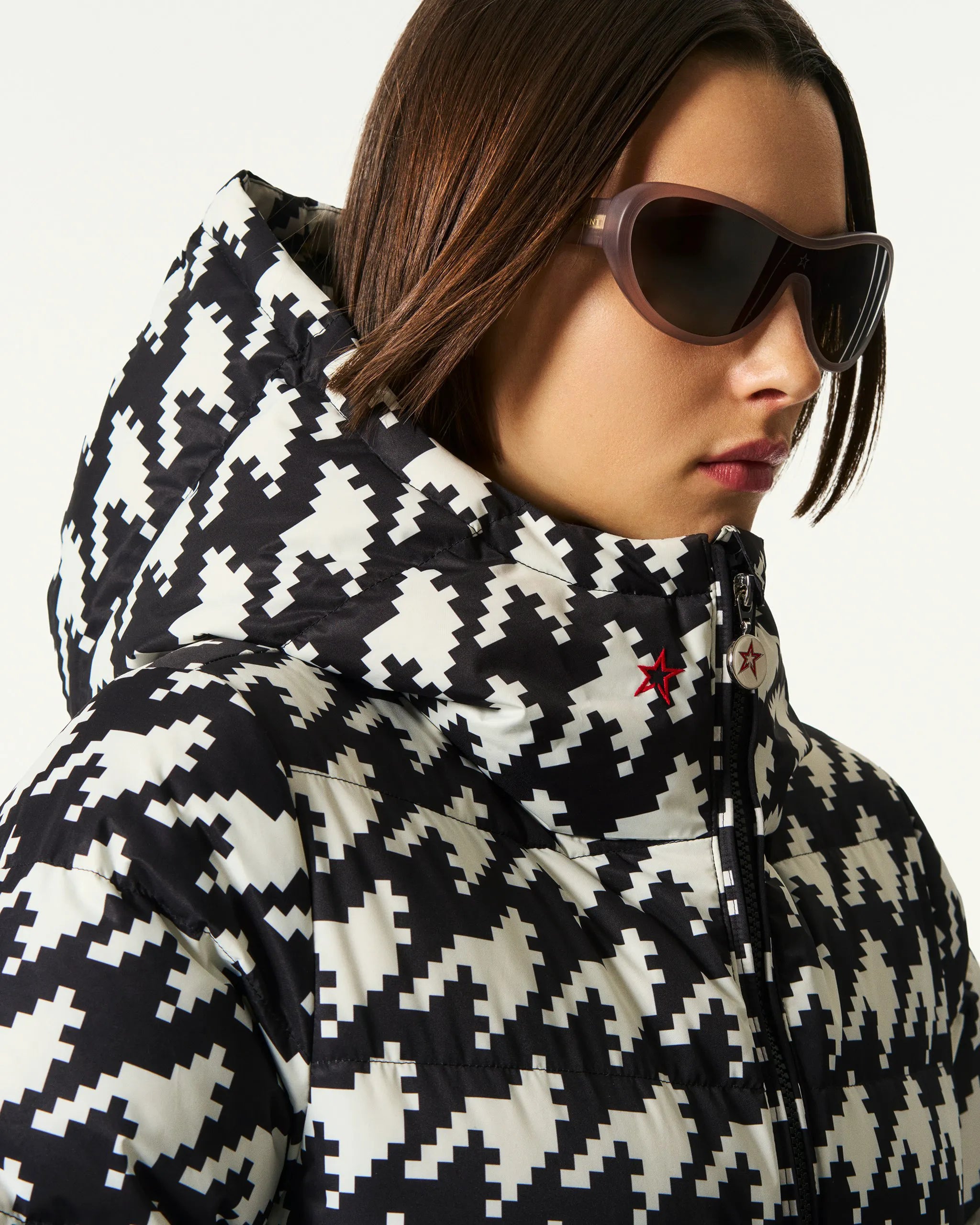 Black & White - Houndstooth Print