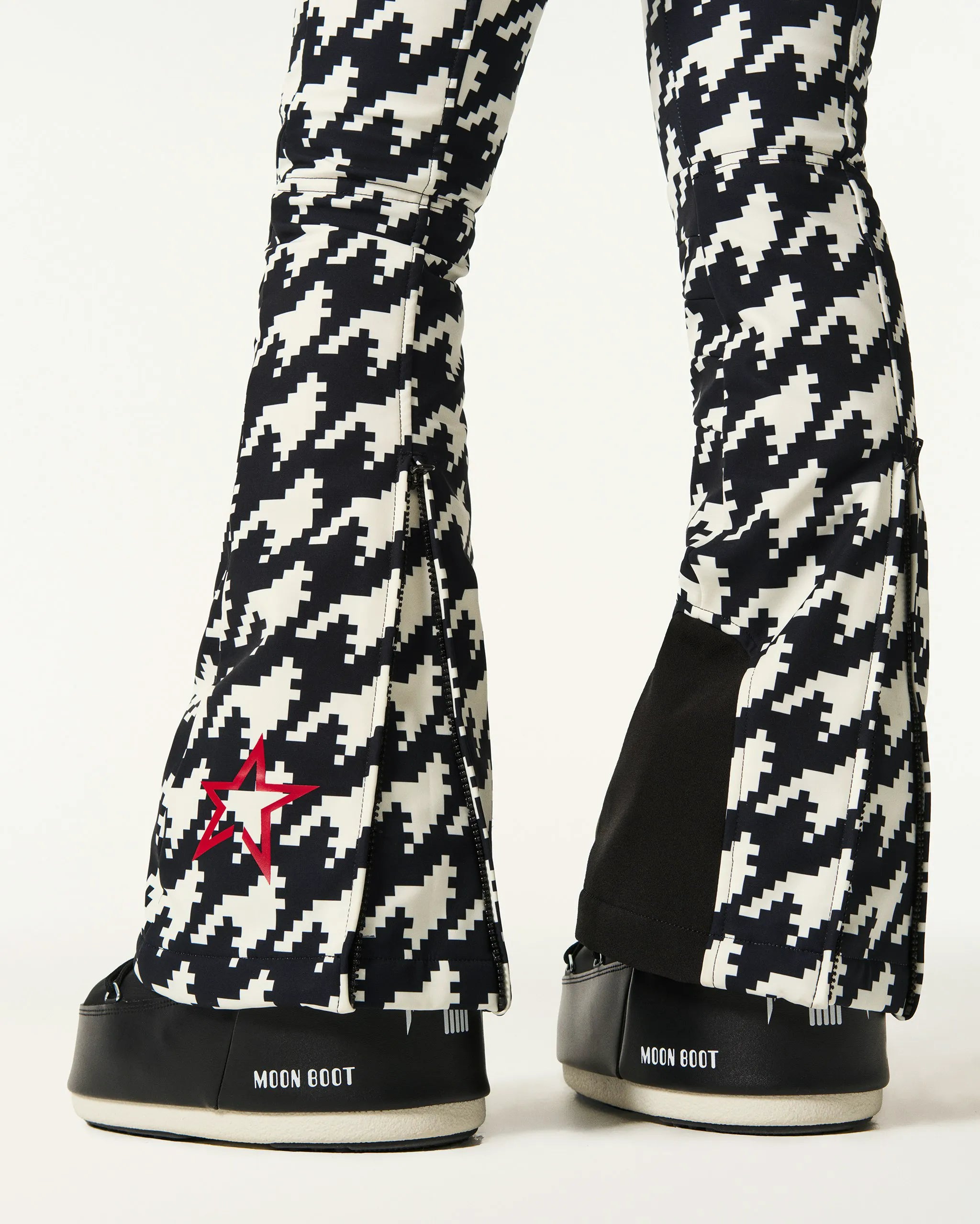 Black & White - Houndstooth Print