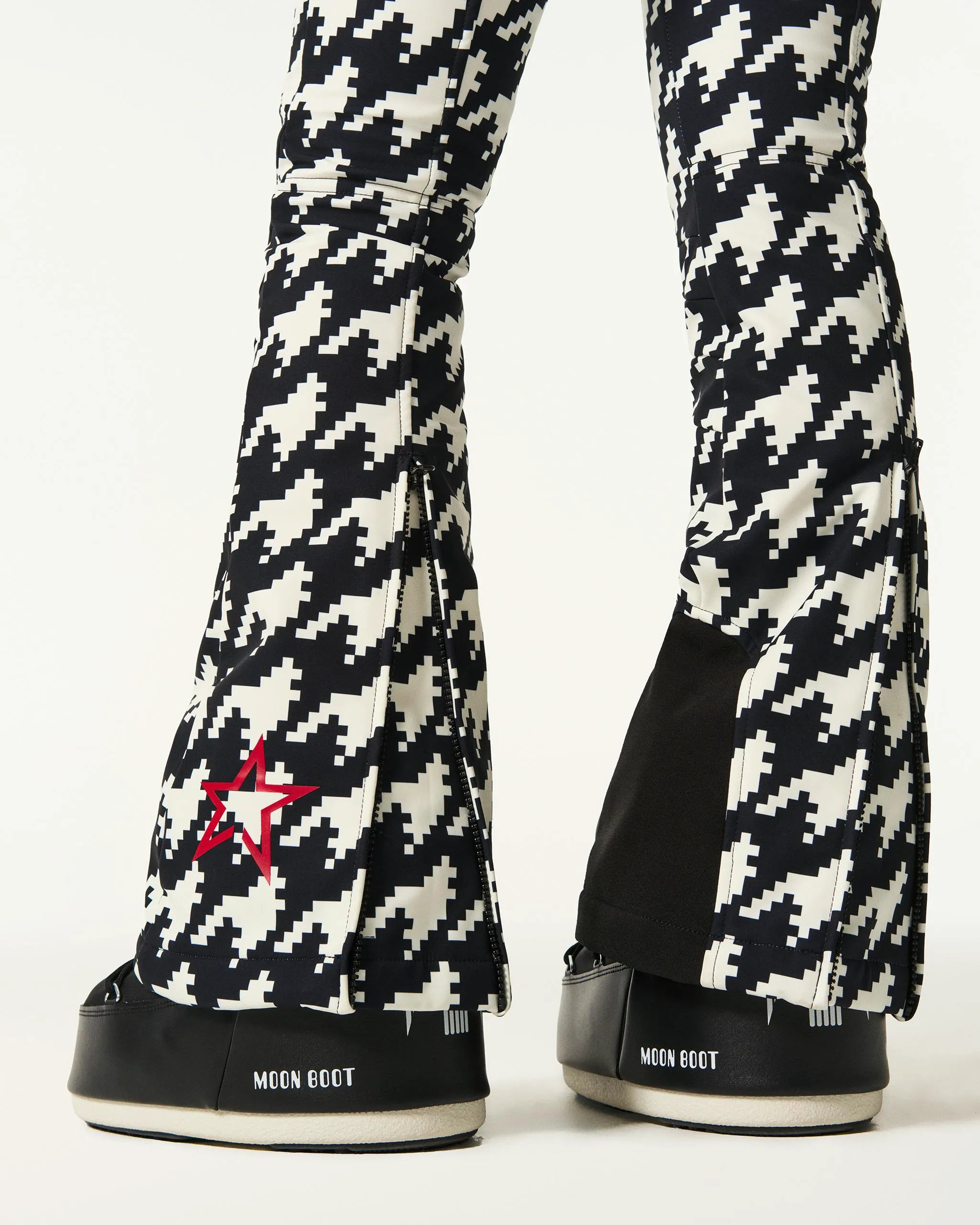 Black & White - Houndstooth Print