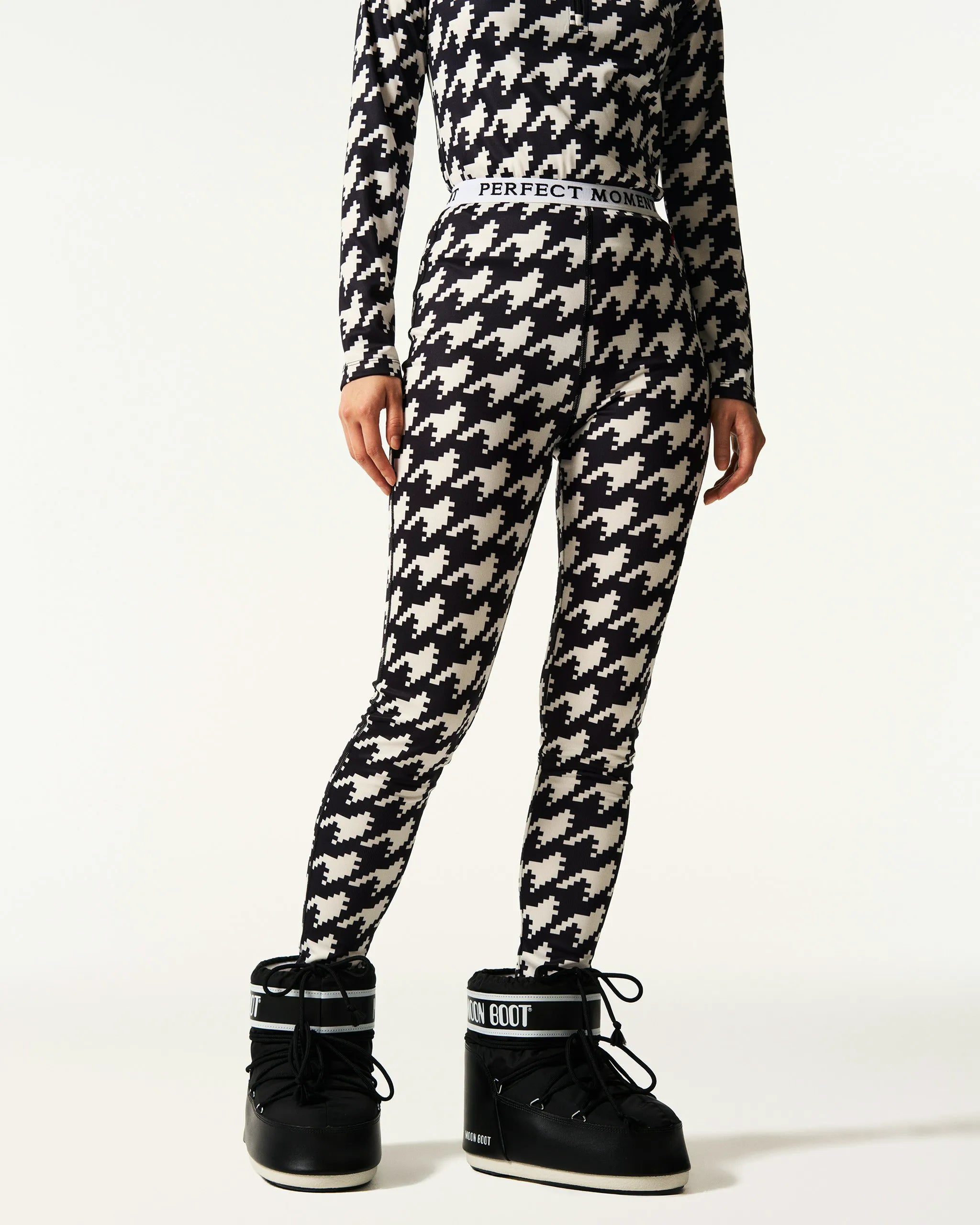 Black & White - Houndstooth Print