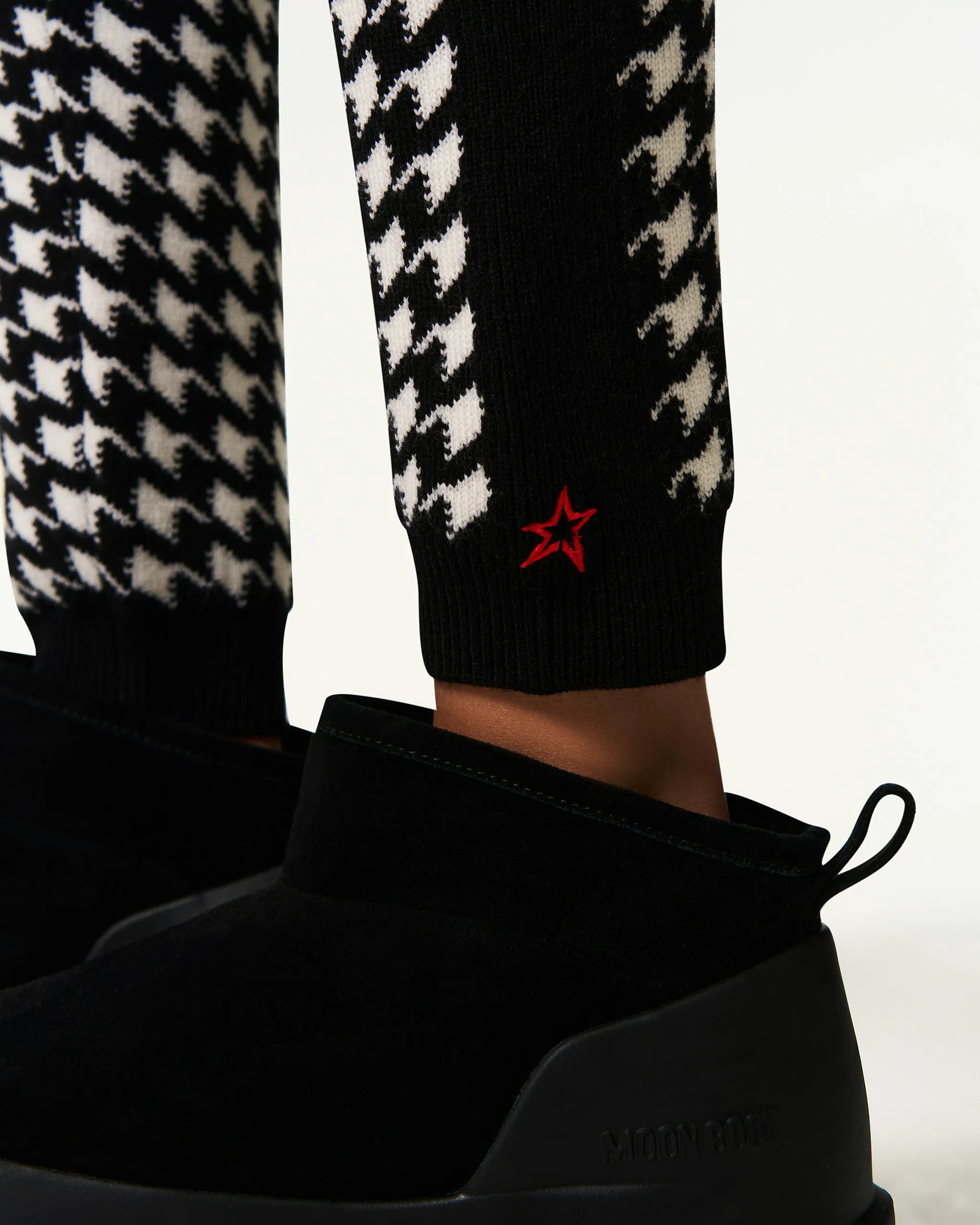 Houndstooth - Black,Snow White