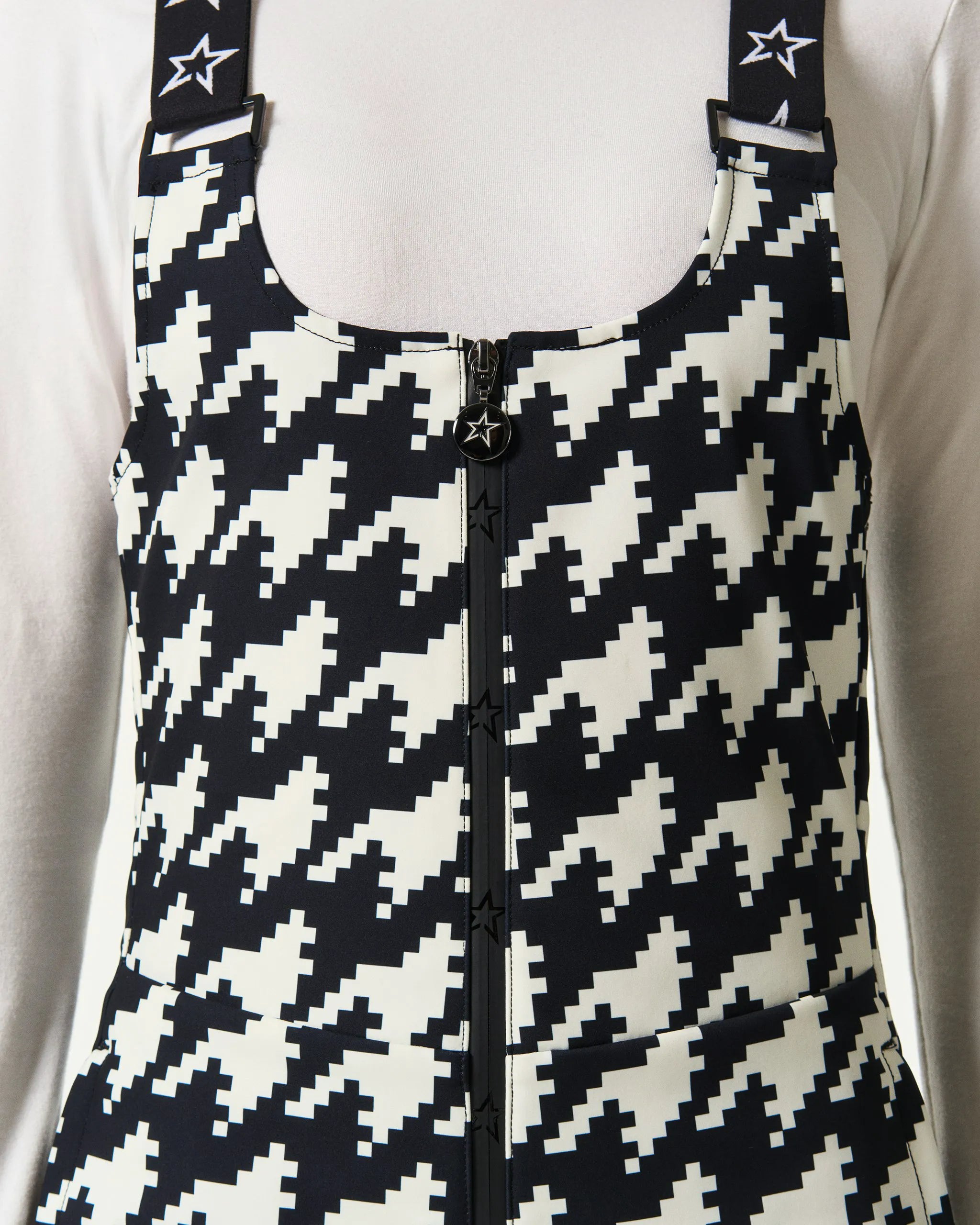 Black & White - Houndstooth Print