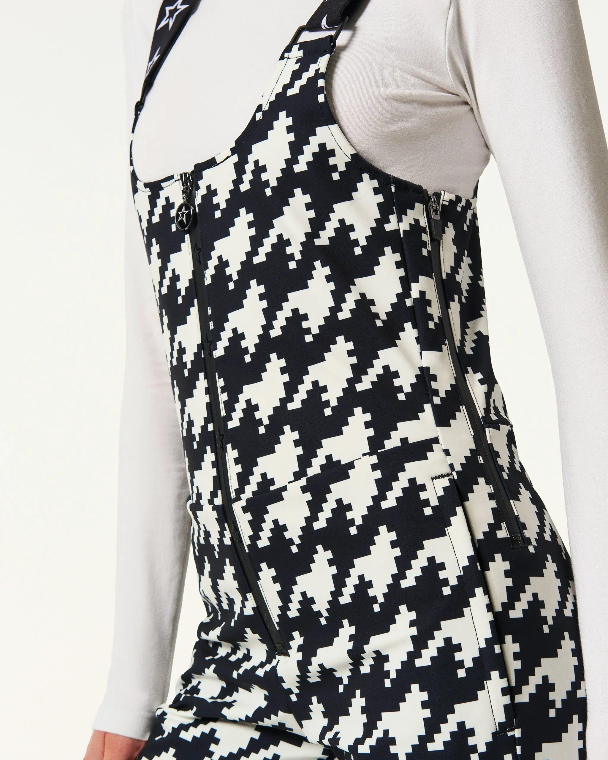 Black & White - Houndstooth Print